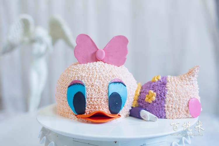 廣西南寧學(xué)習(xí)蛋糕制作,哪里能學(xué)做蛋糕,蛋糕培訓(xùn)一般多久?